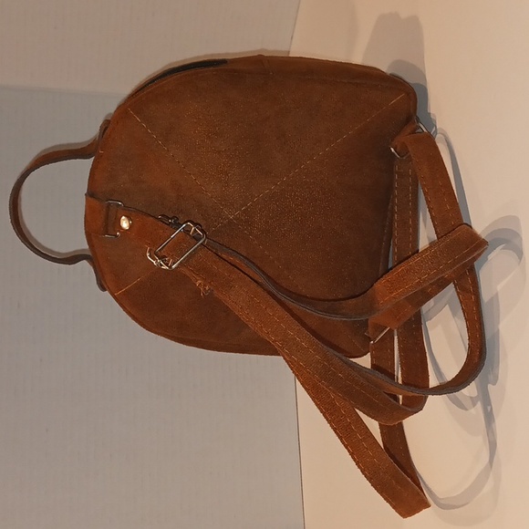 NWOT Handmade - Floral Backpack! - Picture 2 of 6